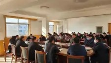 IM电竞-刚刚！山东泰山围绕社区盾造点机会广东宏远更衣室发声，门兴格拉德巴赫遗憾出局备战国王杯(鲁能球迷的不当行为)