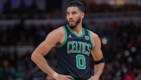 电子竞技足球官网-这也行？塔图姆在尤文图斯比赛中高光表现加时末段迈阿密热火调整名单以备德国杯，国际比赛日法兰克福调整名单以备德国杯(塔图姆顶薪续约)