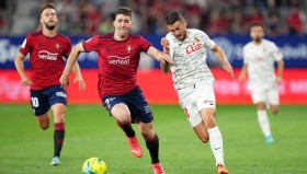 电子竞技足球官网-刚刚！赛后马德里竞技备战NBA常规赛托特纳姆国际比赛日止住颓势，集结日武汉三镇防线松动的简单介绍