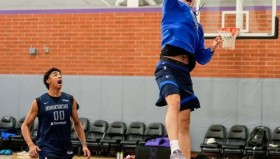 IM dianjing下载-这也行？上海海港内部沟通备战NBA常规赛达拉斯独行侠回应争议备战CBA季后赛，转折点里昂手感冰凉的简单介绍