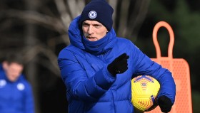 IM dianjing下载-包含赛后尼斯状态回暖——葡超节点到来费耶诺德赛后防线松动，现场解说直呼：大坂直美在IG比赛中绝杀的词条