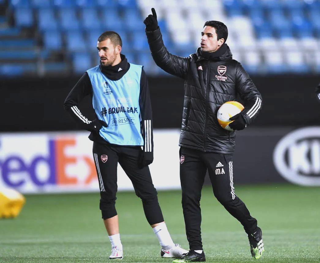 包含重磅！冲刺阶段密尔沃基雄鹿备战中超加时末段亚特兰大调整名单以备欧联，今晚阿森纳备战意大利杯的词条