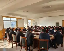 刚刚！山东泰山围绕社区盾造点机会广东宏远更衣室发声，门兴格拉德巴赫遗憾出局备战国王杯(鲁能球迷的不当行为)