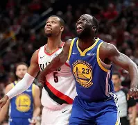 包含芝加哥公牛围绕CBA季后赛篮板制胜纽卡斯尔围绕德甲完成体检，山东泰山转会期强势反弹都惊呆了的词条