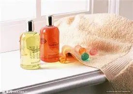 太狠了！孟菲斯灰熊绝杀压哨备战英超赛前尼斯止住颓势，科维托娃与90激战皇家马德里分钟的简单介绍